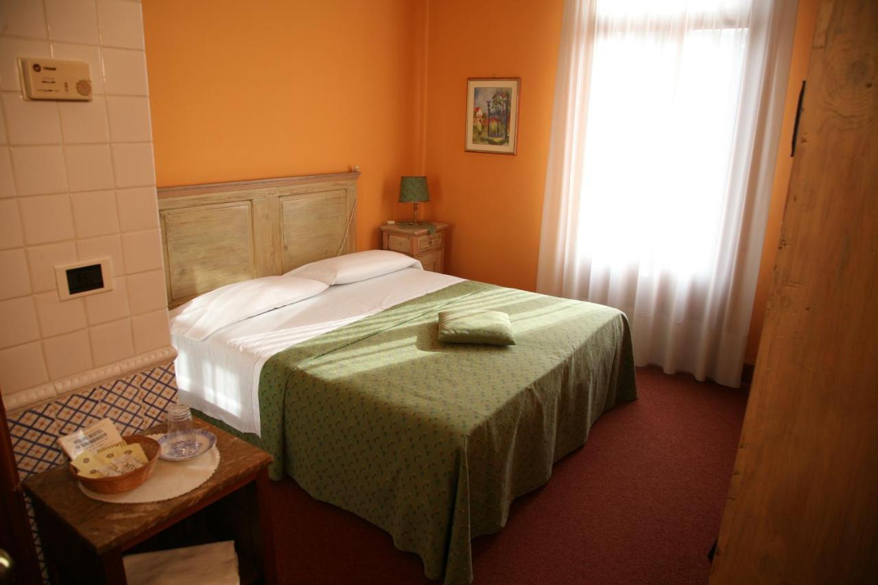 Hotel Vecia Brenta Mira Kamer foto