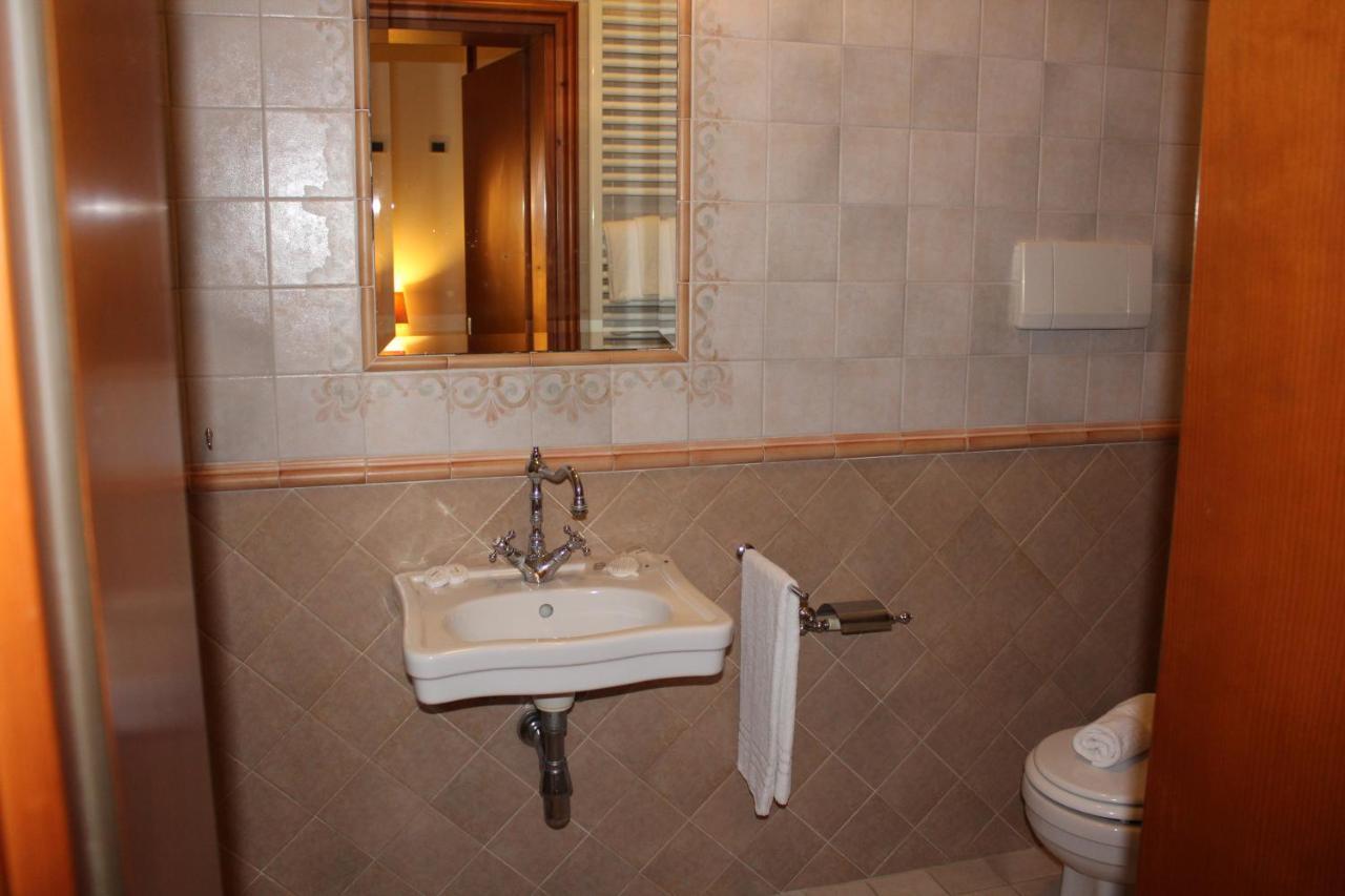 Hotel Vecia Brenta Mira Buitenkant foto